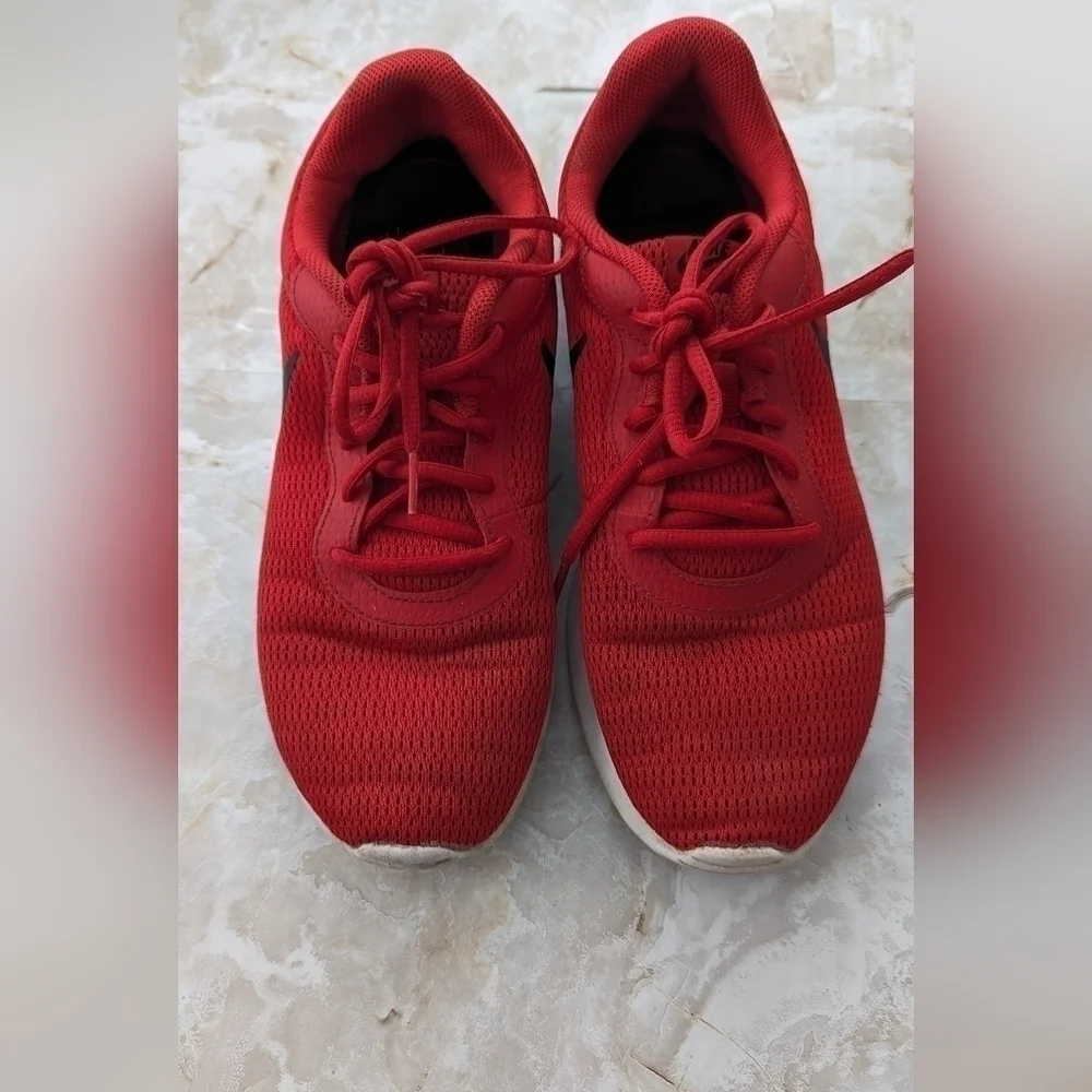 Nike Sneakers Shoes Men Red & Black Size 9.5
